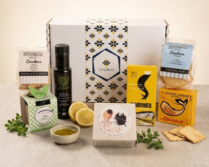 Cadeaux d'entreprise & CSE : Pourquoi choisir un coffret gastronomique portugais pour vos collaborateurs ?